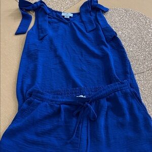 Women’s small 2 pc set CeCe Royal Blue bow tie top and shorts
